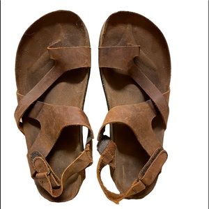 Women’s brown leather sandals
